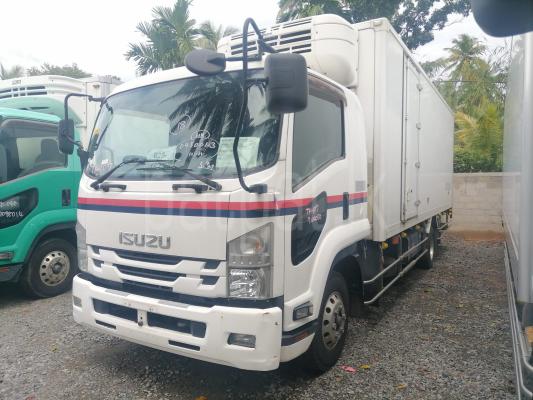 Isuzu Forward 2016