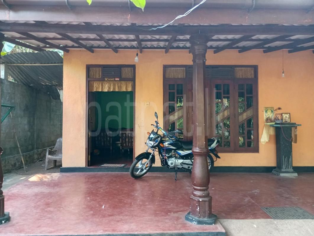 House for Sale in Weliveriya