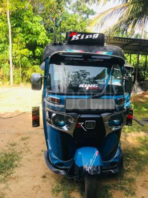 Bajaj Three Wheel 2015 - Reconditioned Three wheeler sale in Sri Lanka - patpat.lk