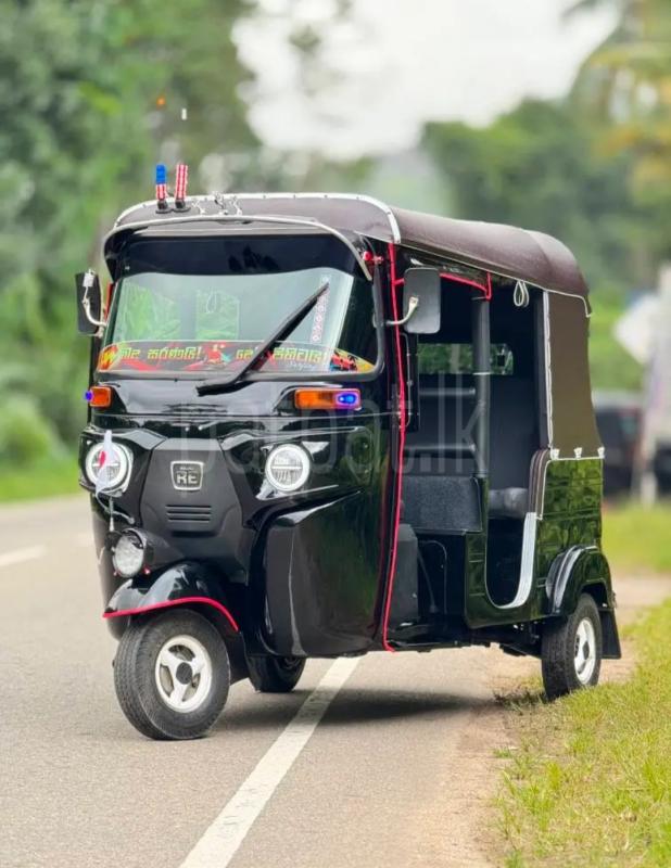Bajaj 4 stroke 2016 -  ත්‍රිරෝද රථය sale in Sri Lanka - patpat.lk
