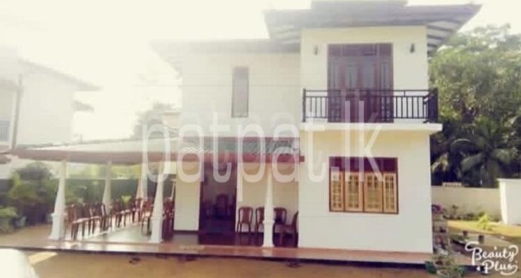 House for Sale in Adampan
