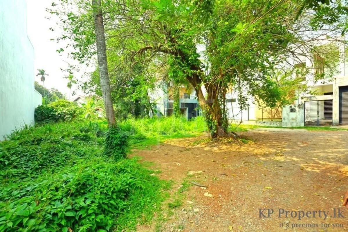Residential Land for Sale in Battaramulla