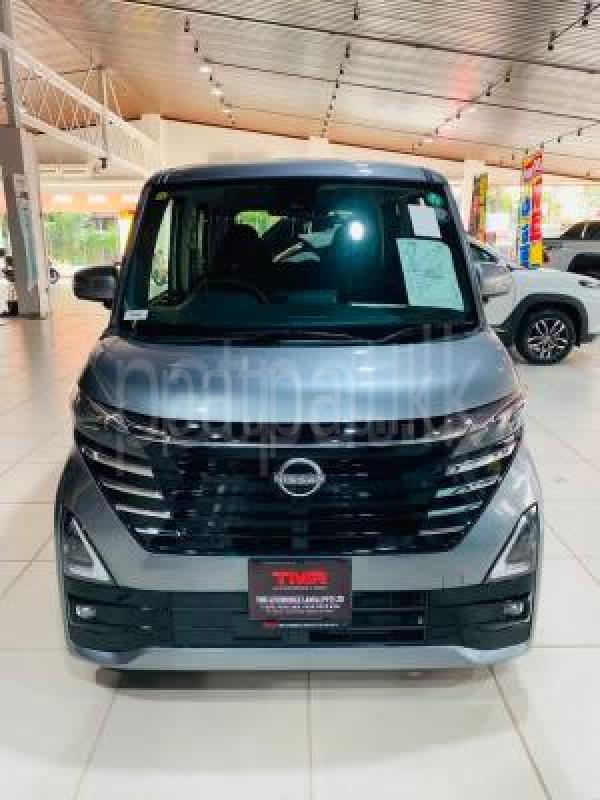 Nissan Roox 2026 -  කාර් sale in Sri Lanka - patpat.lk