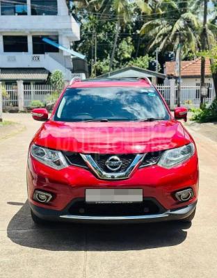 Nissan X Trail 2015 - பயன்படுத்தப்பட்டது SUV sale in Sri Lanka - patpat.lk