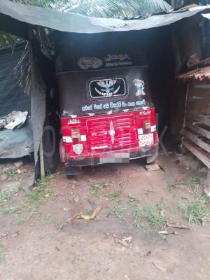 Bajaj Three Wheel 1990 - பயன்படுத்தப்பட்டது முச்சக்கர வண்டி sale in Sri Lanka - patpat.lk