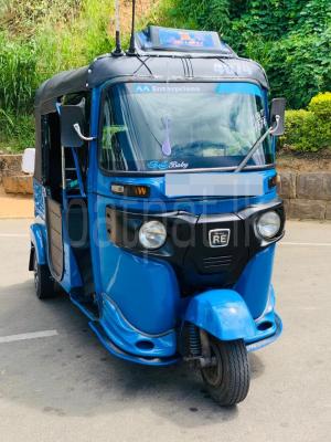 Bajaj 4 stroke 2015 - Used Three wheeler sale in Sri Lanka - patpat.lk
