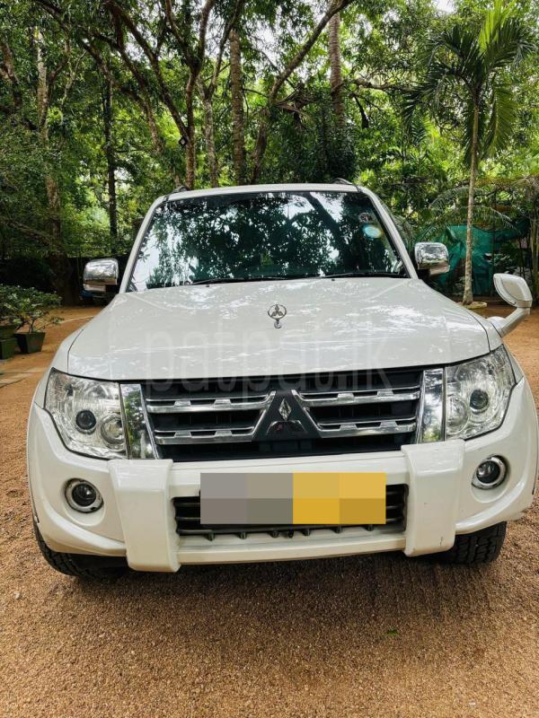 Mitsubishi Montero 2013 -  SUV sale in Sri Lanka - patpat.lk
