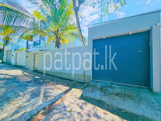 premium-listing-image