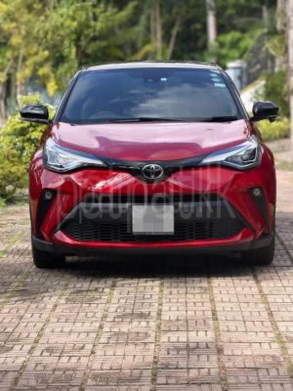 Toyota CHR 2020 - பயன்படுத்தப்பட்டது SUV sale in Sri Lanka - patpat.lk