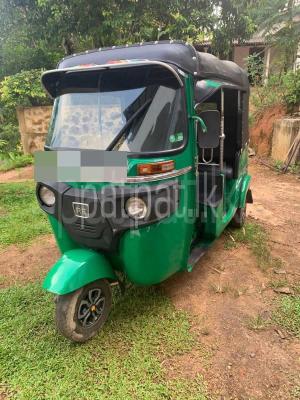 Bajaj 4 stroke 2016 - Used Three wheeler sale in Sri Lanka - patpat.lk