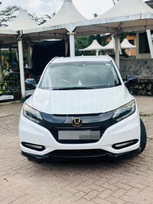 Honda Vezel 2015 - பயன்படுத்தப்பட்டது SUV sale in Sri Lanka - patpat.lk