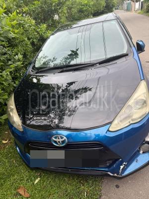 Toyota Aqua 2015 - பயன்படுத்தப்பட்டது கார் sale in Sri Lanka - patpat.lk