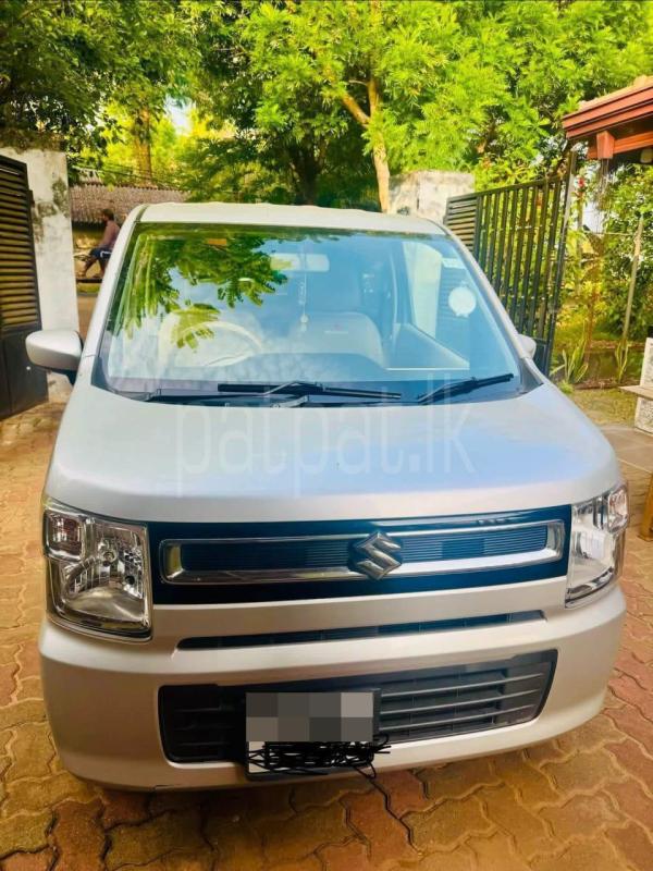 Suzuki Wagon R 2017 - භාවිතා කරන ලද කාර් sale in Sri Lanka - patpat.lk