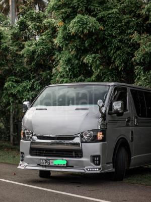 Toyota Hiace 2016 - Used Van sale in Sri Lanka - patpat.lk