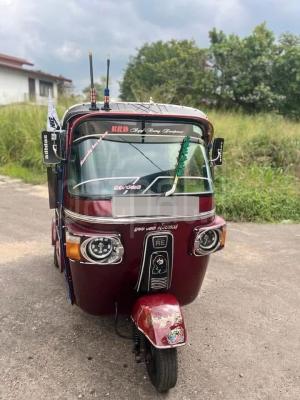 Bajaj Three Wheel 2012