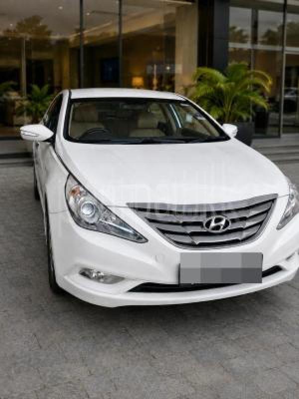 Hyundai Sonata 2012 -  කාර් sale in Sri Lanka - patpat.lk