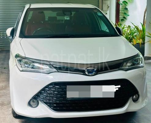 Toyota Axio 2016 -  Car sale in Sri Lanka - patpat.lk