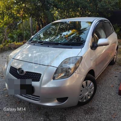 Toyota Vitz 2007 - பயன்படுத்தப்பட்டது கார் sale in Sri Lanka - patpat.lk