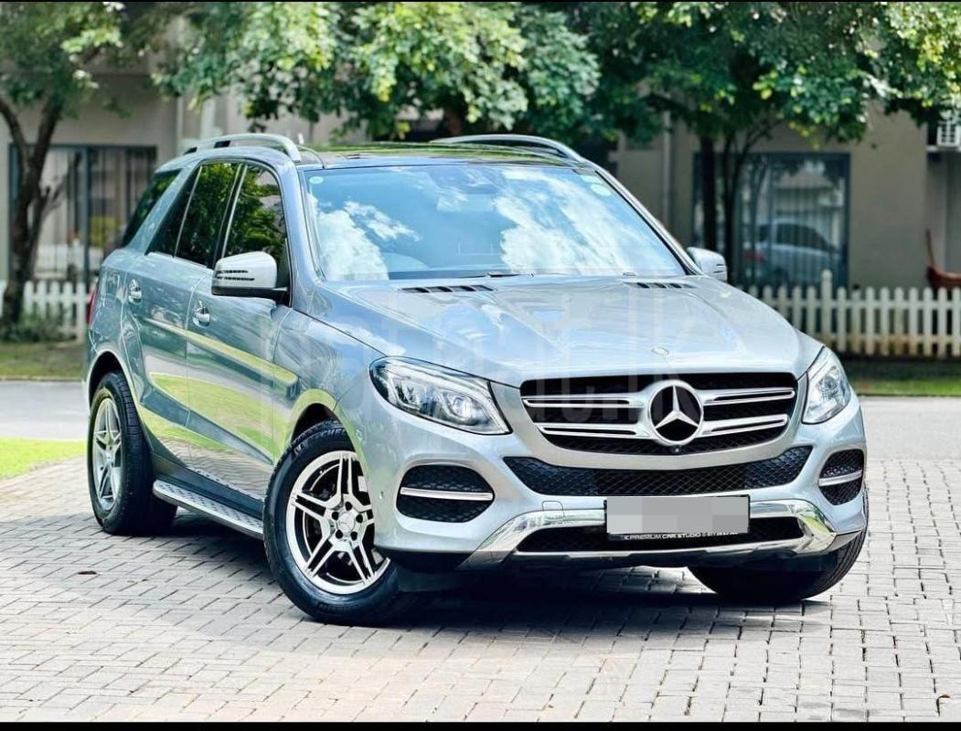 Mercedes Benz GLE300D 2015 - Used SUV sale in Sri Lanka - patpat.lk