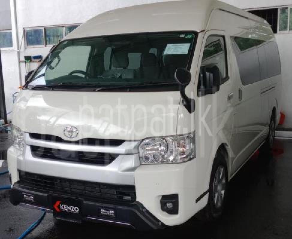 Toyota Hiace 2025 -  වෑන් රථය sale in Sri Lanka - patpat.lk