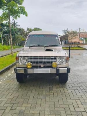 Mitsubishi Pajero 1989 - Used Pick-up  sale in Sri Lanka - patpat.lk