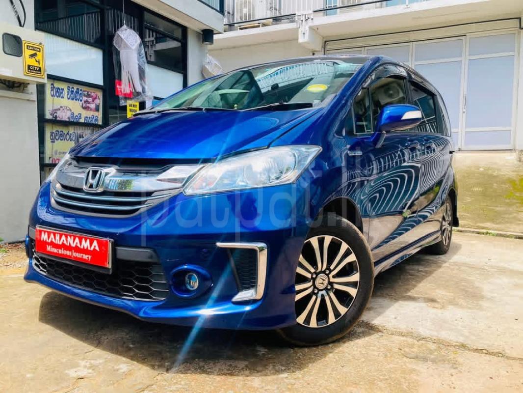 Honda Freed 2015 -  කාර් sale in Sri Lanka - patpat.lk