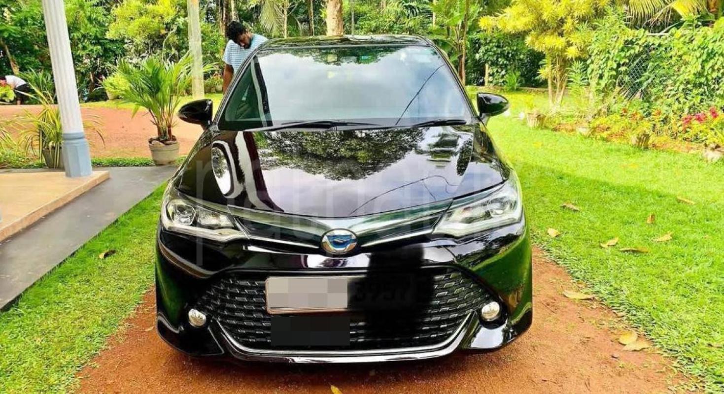 Toyota Axio 2016 - Used Car sale in Sri Lanka - patpat.lk