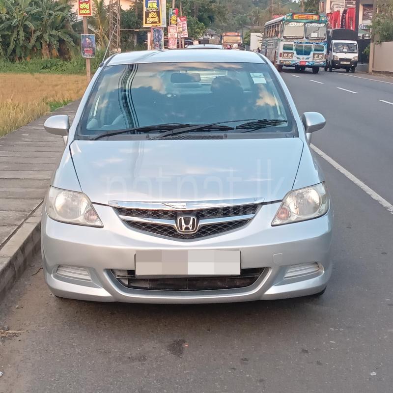 Honda Fit 2007 - භාවිතා කරන ලද කාර් sale in Sri Lanka - patpat.lk