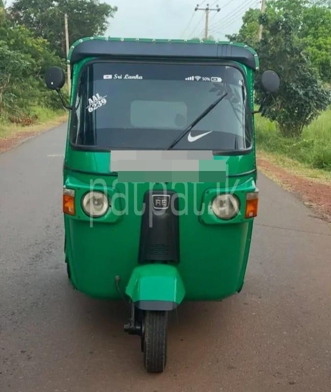 Bajaj 4 stroke 2013 -  முச்சக்கர வண்டி sale in Sri Lanka - patpat.lk