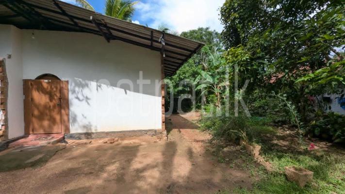 Residential Land for Sale in Yakkala