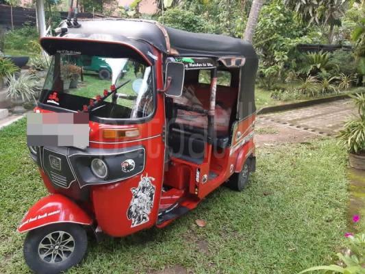 Bajaj Three Wheel 2016 -  ත්‍රිරෝද රථය sale in Sri Lanka - patpat.lk