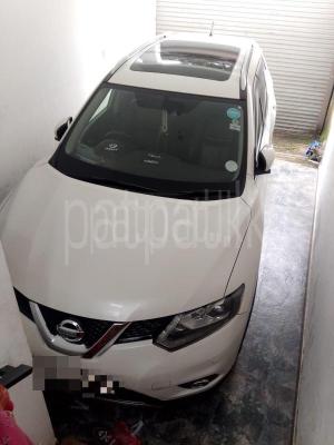 Nissan X Trail 2015 - பயன்படுத்தப்பட்டது SUV sale in Sri Lanka - patpat.lk
