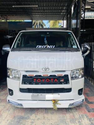 Toyota Hiace 2016 - Used Van sale in Sri Lanka - patpat.lk