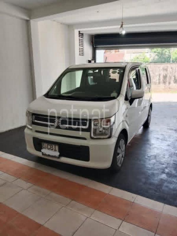 Suzuki Wagon R 2019 -  කාර් sale in Sri Lanka - patpat.lk