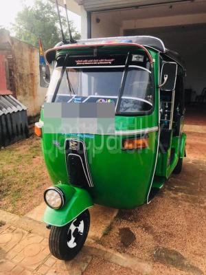 Bajaj Three Wheel 2005