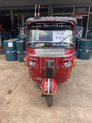 Bajaj 4 stroke 2013 -  முச்சக்கர வண்டி sale in Sri Lanka - patpat.lk