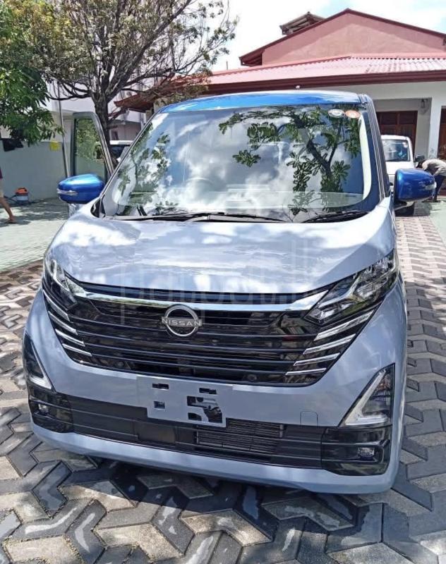 Nissan Dayz 2024 -  Car sale in Sri Lanka - patpat.lk