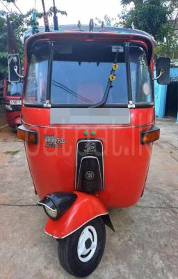 Bajaj Three Wheel 2005