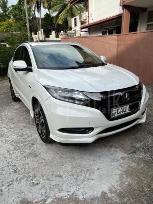 Honda Vezel 2016 - භාවිතා කරන ලද SUV රථය sale in Sri Lanka - patpat.lk