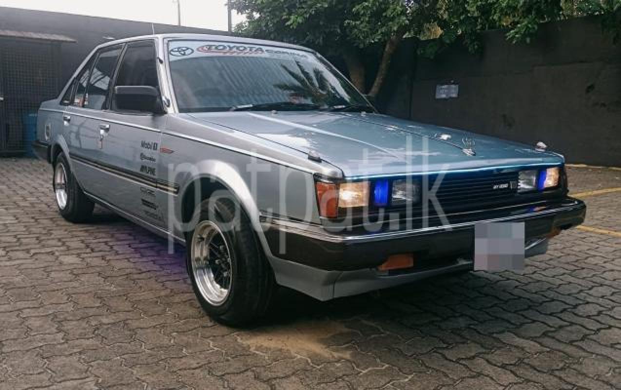 Toyota Carina 1986 -  கார் sale in Sri Lanka - patpat.lk