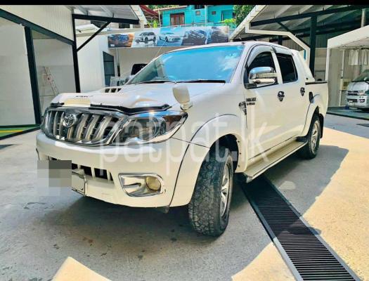 Toyota Hilux 2006 - Used Pick-up  sale in Sri Lanka - patpat.lk