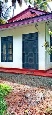 House for Sale in Weliveriya