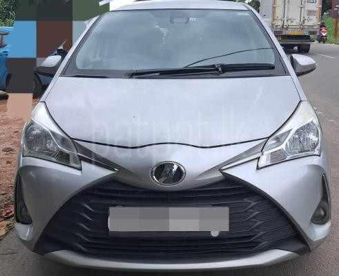 Toyota Vitz 2017 - பயன்படுத்தப்பட்டது கார் sale in Sri Lanka - patpat.lk