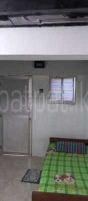 Room for Rent in Ambepussa
