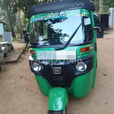 Bajaj 4 stroke 2015 - භාවිතා කරන ලද ත්‍රිරෝද රථය sale in Sri Lanka - patpat.lk
