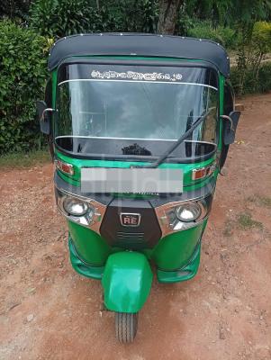 Bajaj 4 stroke 2016 - பயன்படுத்தப்பட்டது முச்சக்கர வண்டி sale in Sri Lanka - patpat.lk