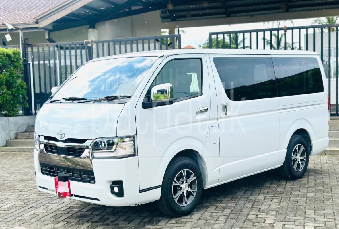 Toyota Hiace 2026 -  වෑන් රථය sale in Sri Lanka - patpat.lk
