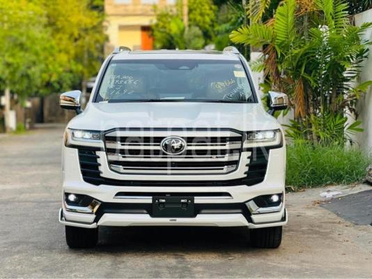 Toyota Land Cruiser 2025