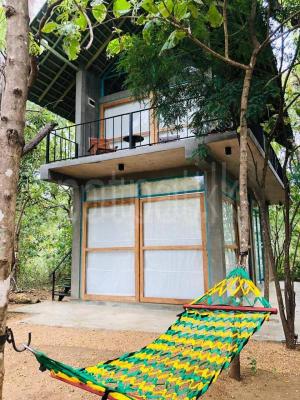 Restaurant for Sale in Kirinda