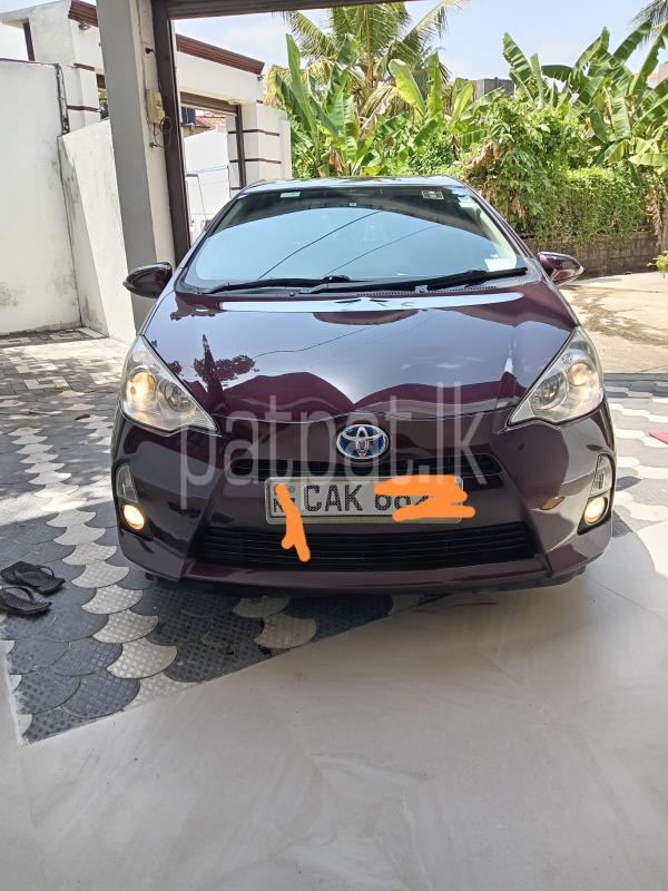 Toyota Aqua 2014 - பயன்படுத்தப்பட்டது கார் sale in Sri Lanka - patpat.lk